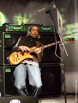 Doug Wimbish - Bass Guitarist Doug Wimbish - Bass Guitarist